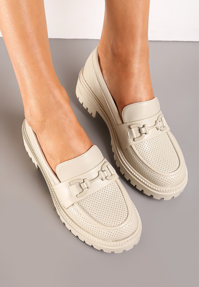 Beżowe Mokasyny na Płaskim Obcasie z Klamerką i Dziurkowaniem Aielsit