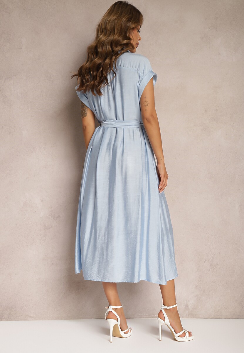 Niebieska Rozkloszowana Sukienka o Koszulowym Kroju Ozdobiona Paskiem w Talii i Guzikami Rosofia