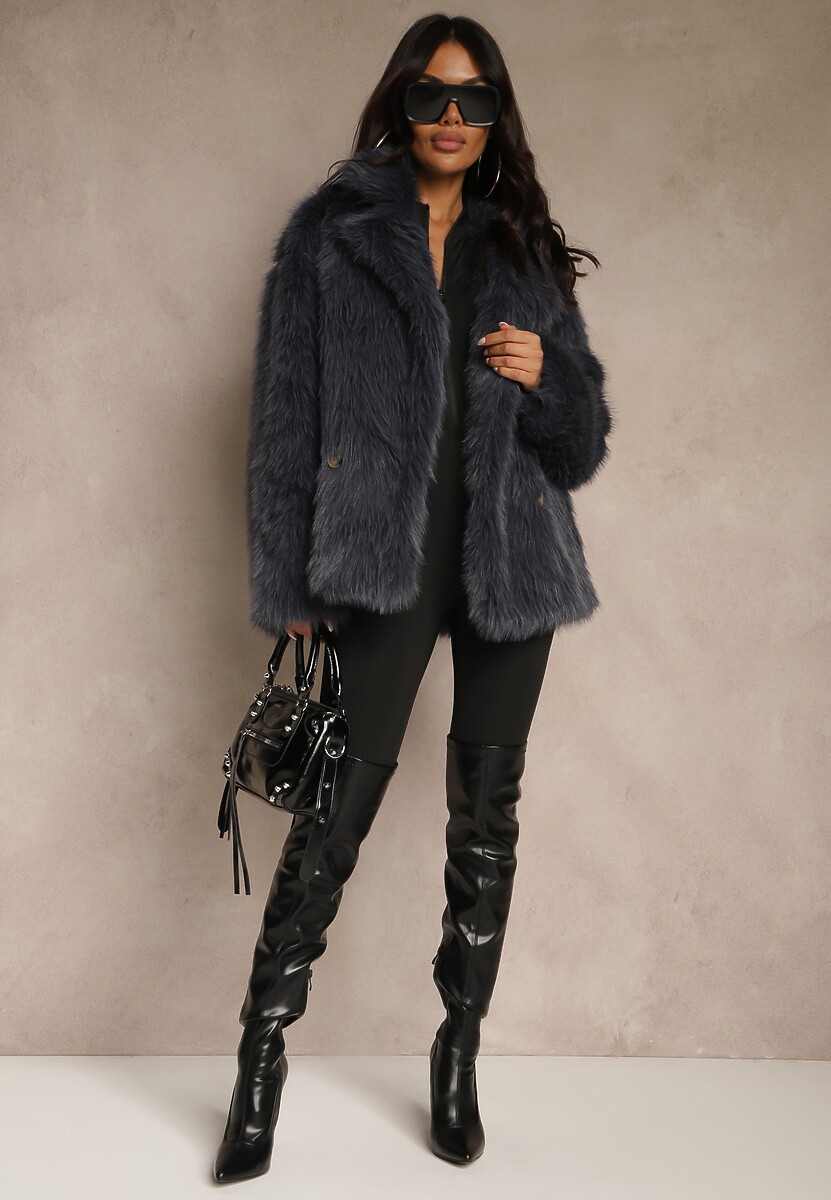 Granatowa Oversizowa Kurtka Futerko o Dwurzędowym Kroju Asonella