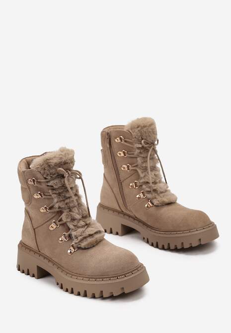 Ciemnobeżowe Traperki z Imitacji Zamszu ze Sznurowaniem i Futerkiem Cynthara