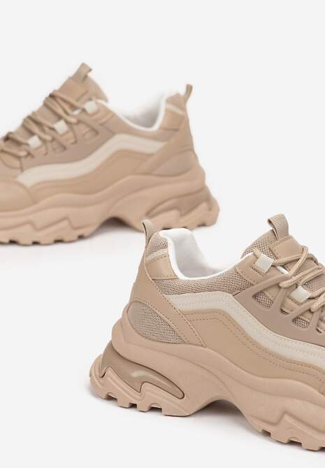 Ciemnobeżowe Sneakersy na Masywnej Podeszwie z Tłoczeniami Utonia