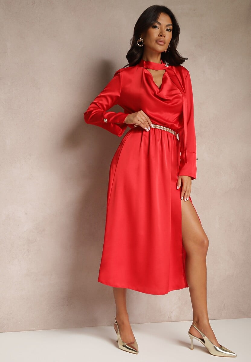 Czerwona Koktajlowa Sukienka z Satyny z Ozdobnym Guzikiem Leaneris
