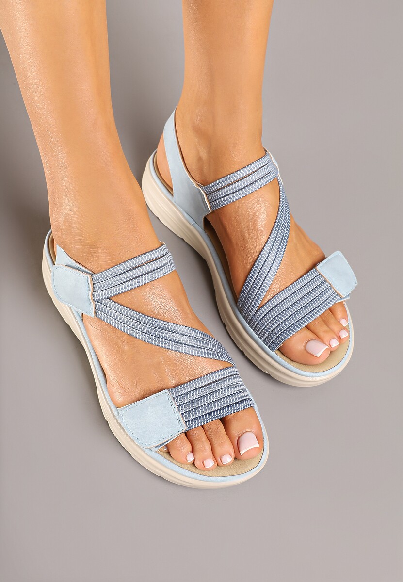 Jasnoniebieskie Sandały z Zapięciem na Rzep i Asymetryczną Cholewką Iffaralle