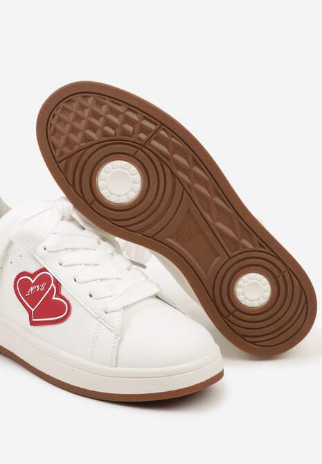Białe Sneakersy z Naszywką w Kształcie Serc Usitala