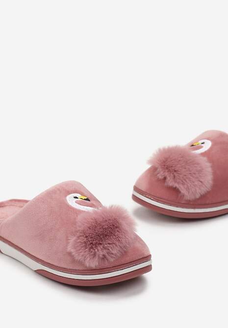 Ciemnoróżowe Kapcie na Płaskiej Podeszwie z Pomponem i Haftem Xamela