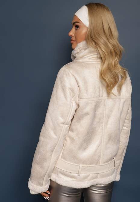Jasnobeżowa Kurtka Biker z Ozdobnym Futerkiem i Paskiem z Klamrą Emaro