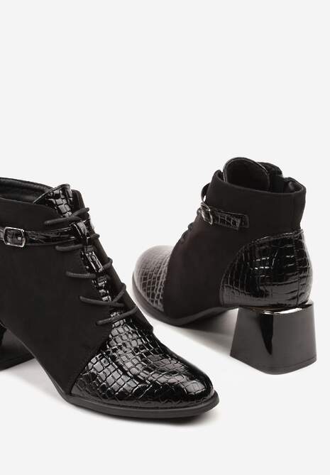 Czarne Botki Vices Typu Trzewiki na Słupku z Lakierowanymi Wstawkami i Klamrą Madvira