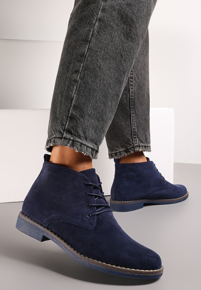 Czerwone Botki z Sznurowaniem Wasicia