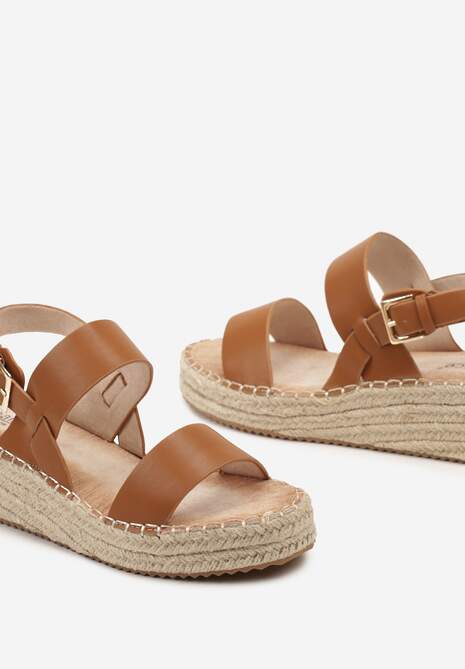 Brązowe Sandały na Plecionej Podeszwie Zapinane Wokół Kostki na Sprzączkę Ioni