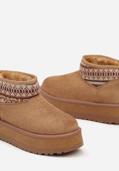 Brązowe Śniegowce na Wysokiej Platformie Ozdobione Wzorzystą Wstawką Sinalora