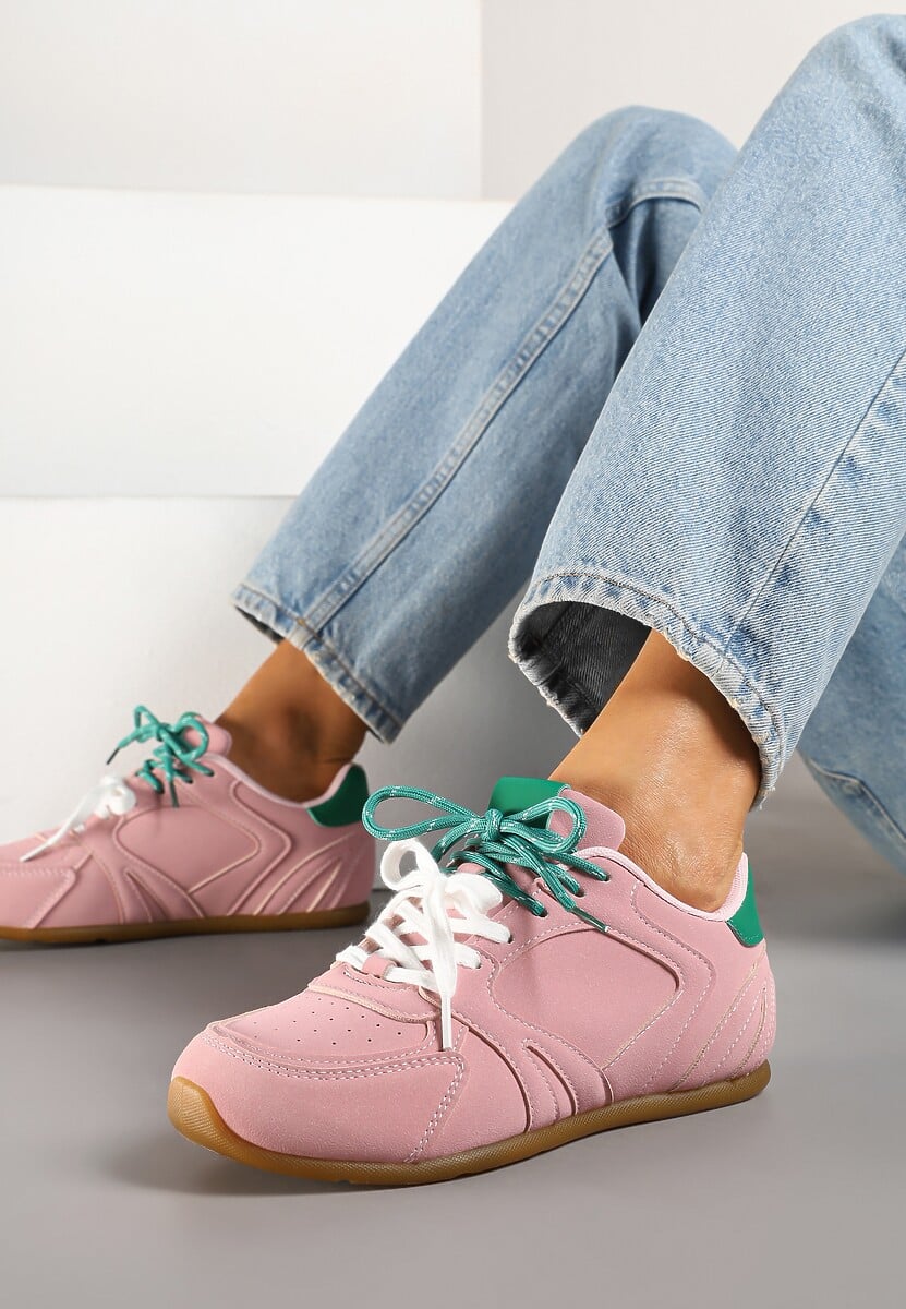 Beżowe Sneakersy Ozdobione Przeszyciami i Podwójnym Sznurowaniem Telisaria