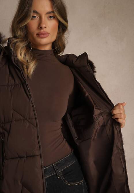 Brązowa Klasyczna Kurtka z Pikowanymi Przeszyciami i Kapturem z Futrem Mundrie