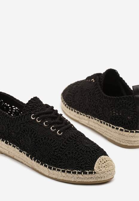 Czarne Tenisówki Ozdobione Plecionką i Ażurowym Wzorem Mevienne