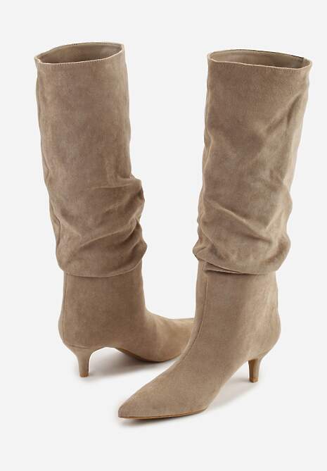 Ciemnobeżowe Kozaki na Kaczuszce z Marszczoną Cholewką Alavitte