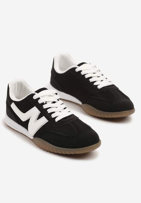 Czarne Sneakersy Typu Klasyczne Tenisówki Zdobione Przeszyciami Elanioria
