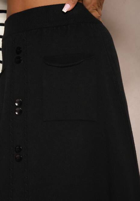 Czarna Spódnica o Trapezowym Kształcie Wykończona Kieszeniami i Guzikami Velanira