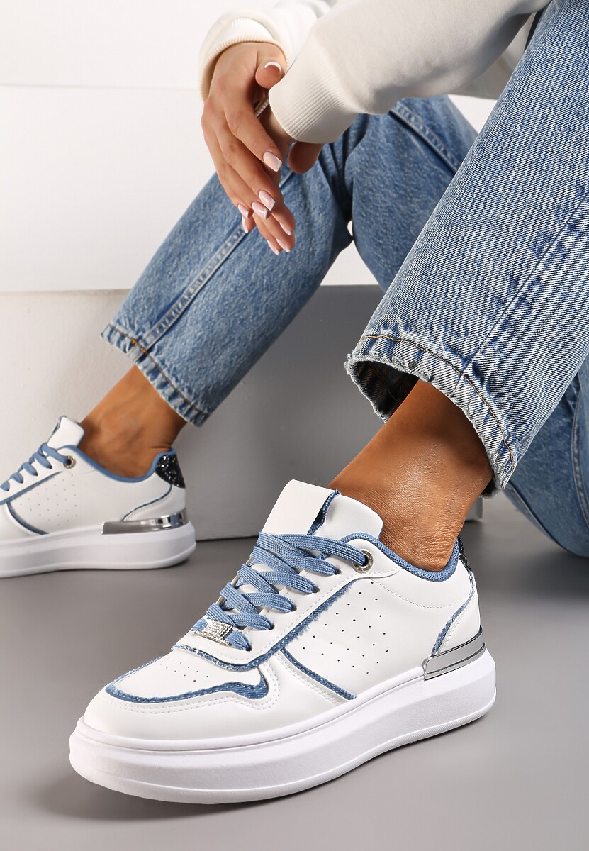 Biało-Niebieskie Sneakersy na Platformie Ozdobione Brokatem i Metaliczną Wstawką Mexia