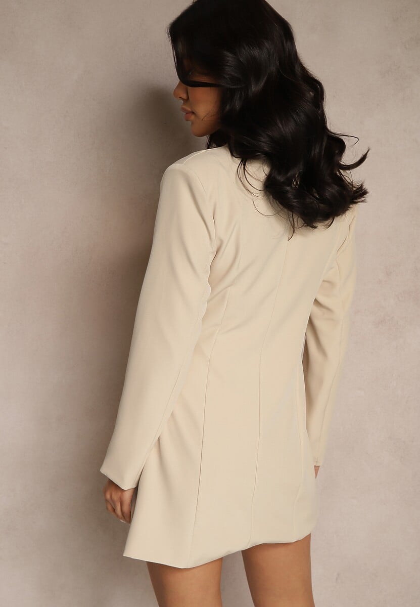 Beżowa Sukienka Kopertowa Ozdobiona Imitacją Kieszeni Davirnas