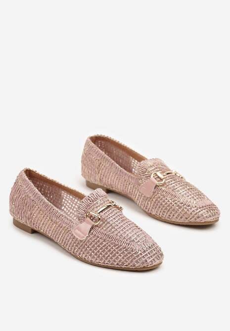 Różowe Mokasyny z Ażurową Cholewką i Klamerką Falionisa