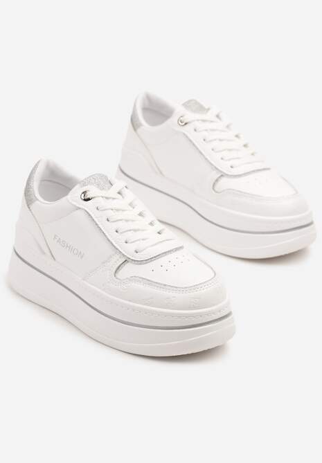 Biało-Srebrne Sneakersy na Platformie Ozdobione Brokatem i Napisem Udivoria