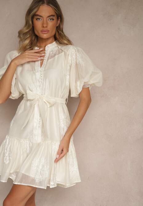 Beżowa Sukienka Koszulowa z Bawełną Ozdobiona Paskiem i Haftami Lirine