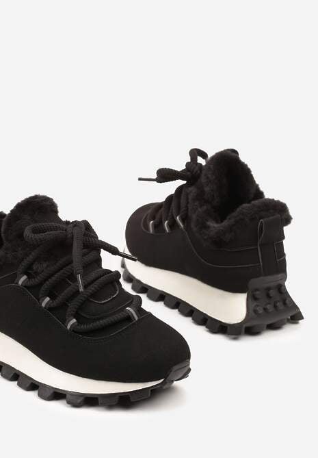 Czarne Sneakersy Typu Śniegowce na Tłoczonej Platformie Sierrna