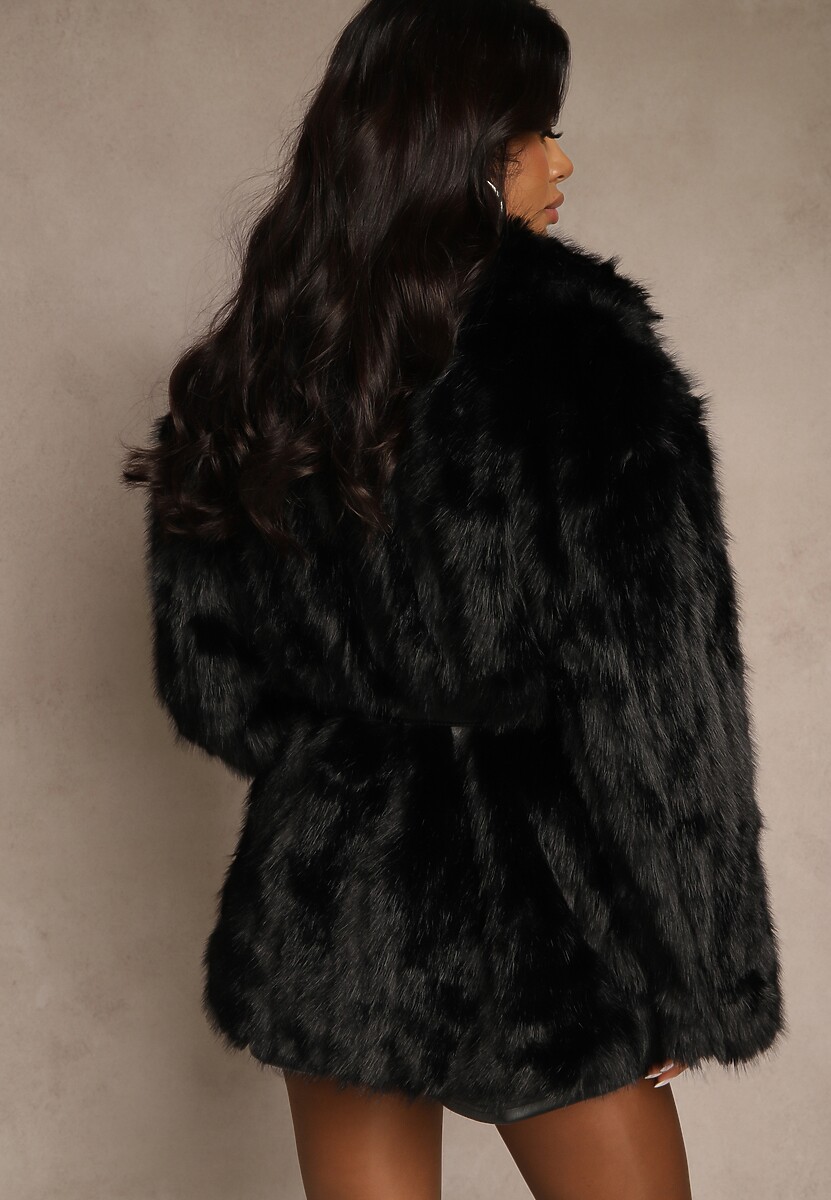 Czarna Kurtka Futerko w Eleganckim Stylu z Paskiem z Klamerką Govera