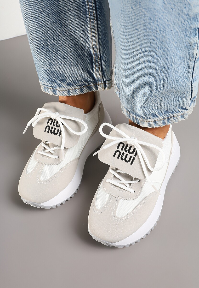 Biało-Beżowe Sneakersy na Platformie z Geometrycznym Wzorem Aluina