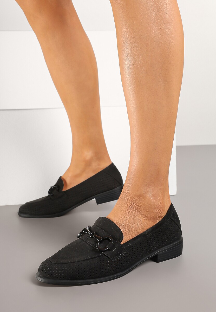 Czarne Mokasyny Vices z Perforacją z Wkładką ze Skóry Naturalnej Felithria