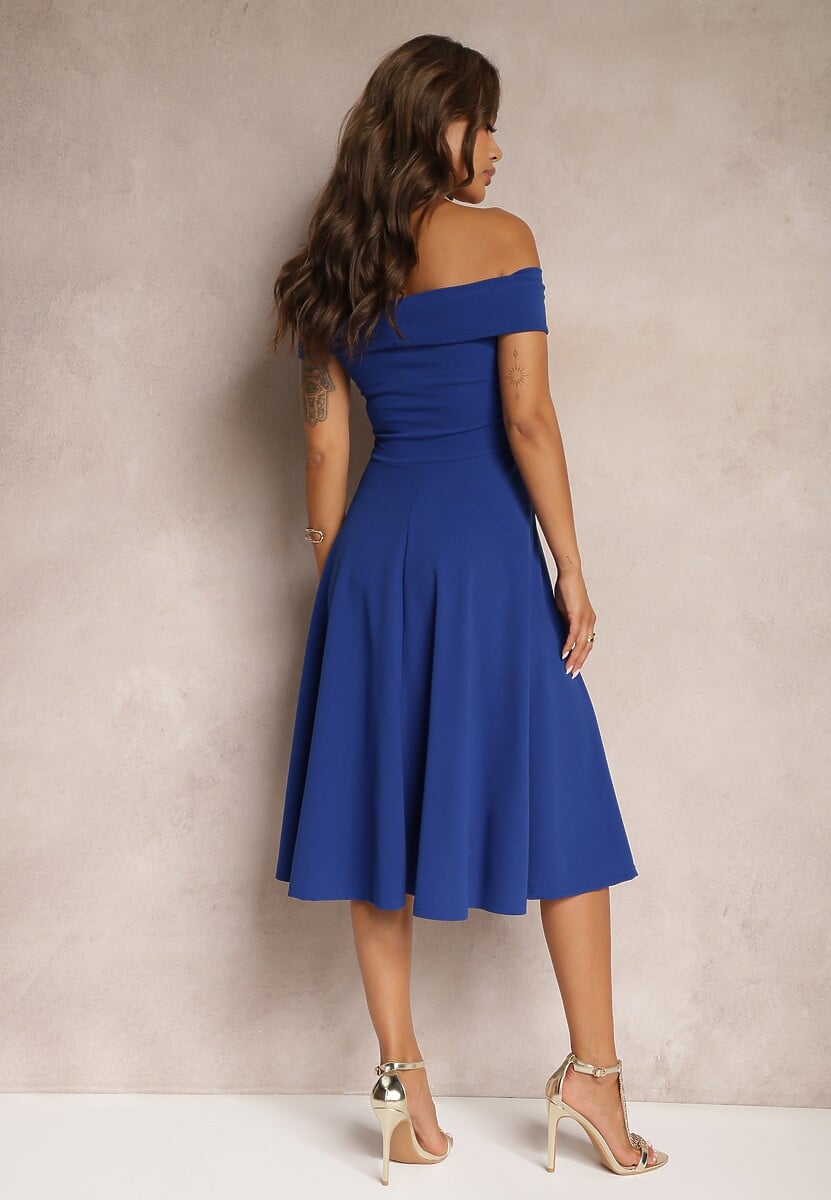 Niebieska Sukienka z Hiszpańskim Dekoltem o Rozkloszowanym Kroju Pelorea