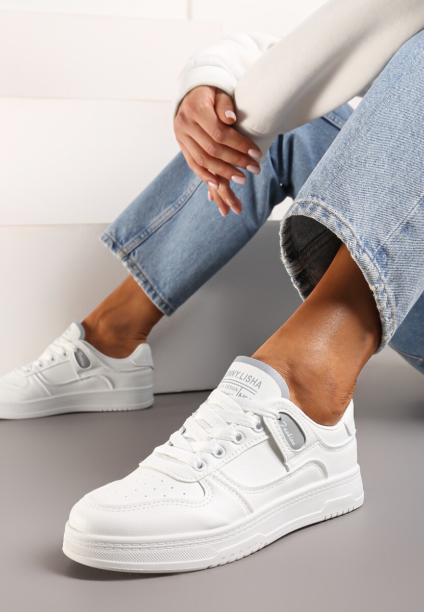 Biało-Szare Sneakersy z Cholewką przed Kostkę z Delikatną Perforacją Trissa