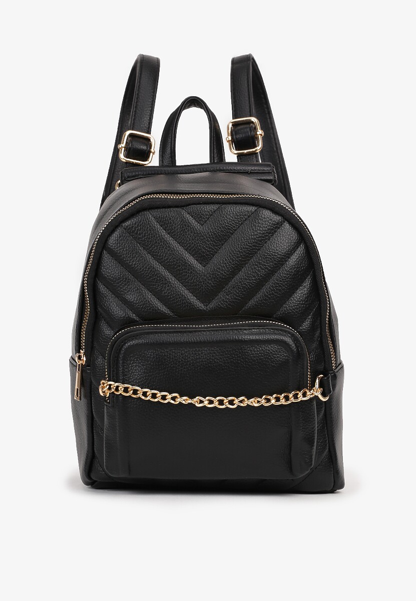Czarny Plecak Ozdobiony Łańcuszkiem i Pikowaniem Kolaggia
