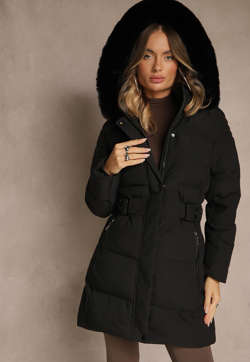 Czarna Pikowana Kurtka Zimowa z Kapturem z Futerkiem Goella