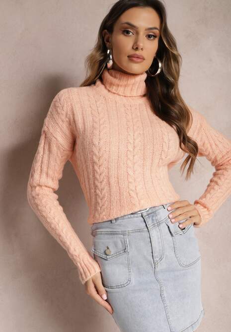 Jasnoróżowy Golf Dzianinowy w Warkoczykowy Splot Cleva