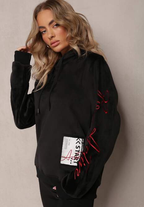 Czarna Bluza z Polarem i Haftami na Rękawach Janakame