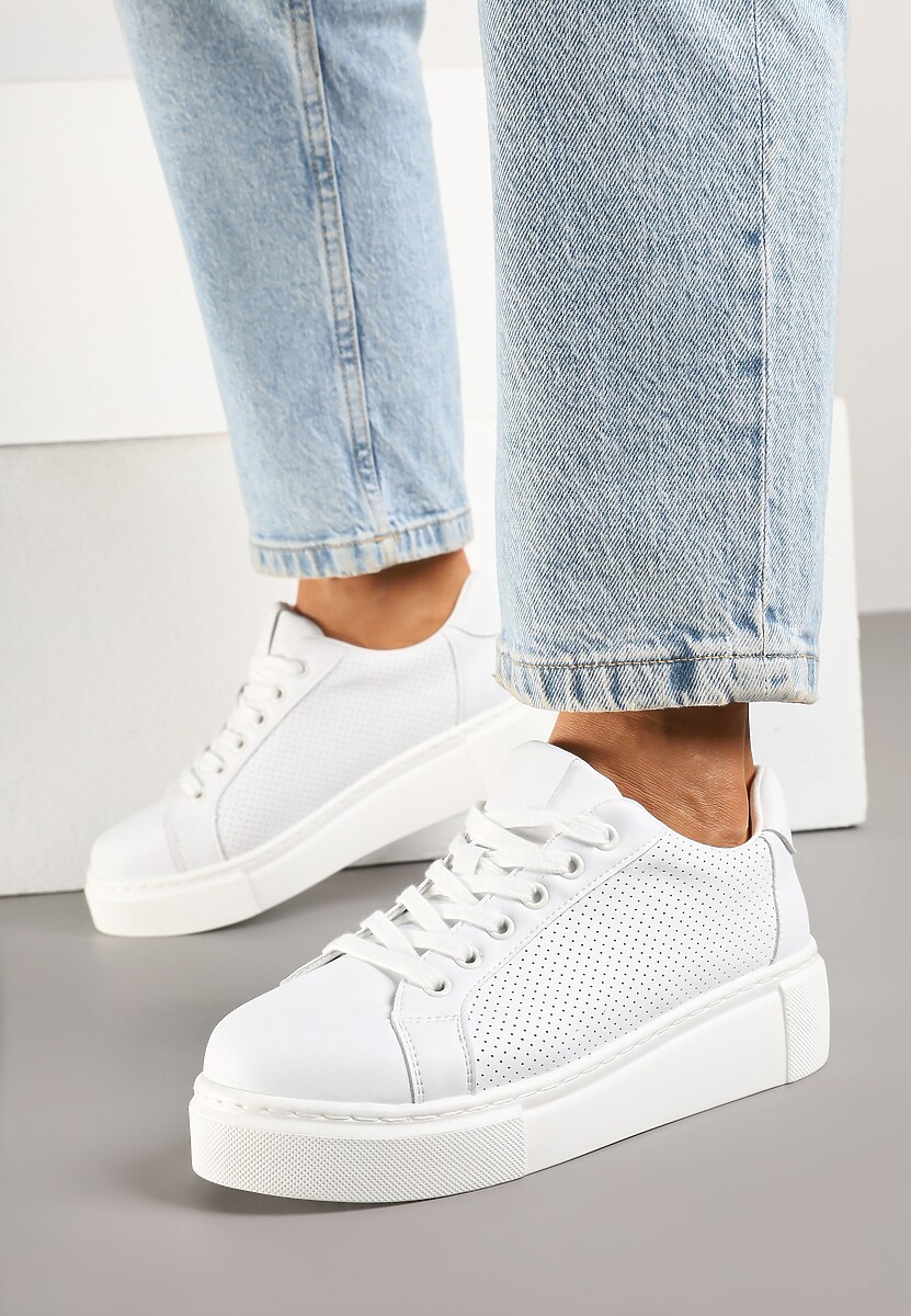 Białe Sneakersy Skórzane na Platformie z Ozdobą i Perforacją Neolivia