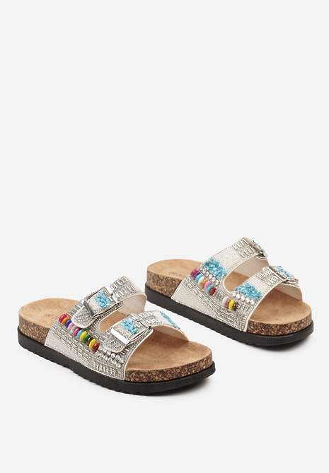 Białe Klapki na Niskiej Platformie z Korkową Wstawką Cyrkoniami i Kamyczkami Nemesista