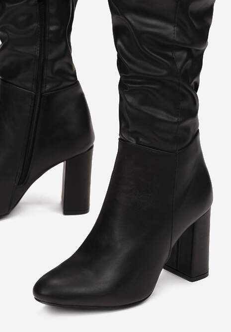 Czarne Kozaki Ertris