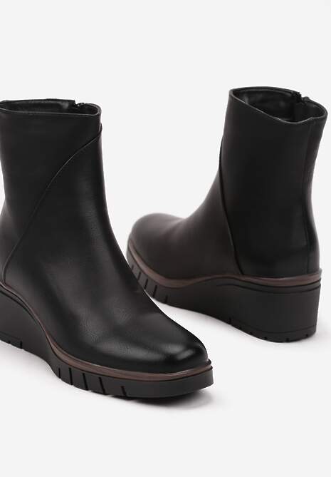 Czarne Casualowe Botki na Koturnie z Lekkim Ociepleniem Veriseli