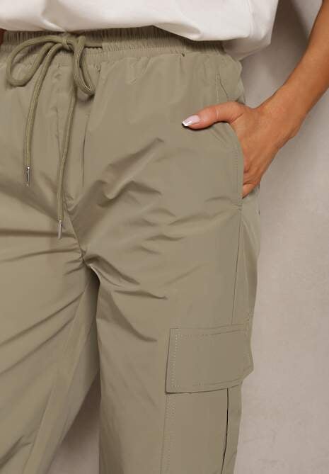 Zielone Bojówki Spodnie z Gumką w Pasie z Szerokimi Nogawkami ze Ściągaczami Nellava