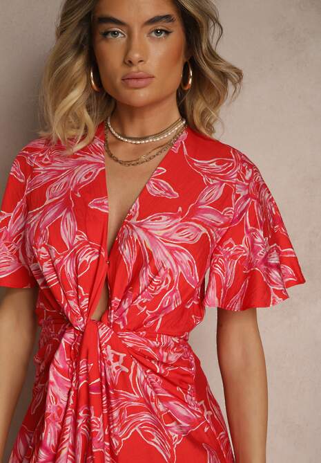 Czerwona Wiskozowa Sukienka z Marszczeniem i Abstrakcyjnym Wzorem Lanittra