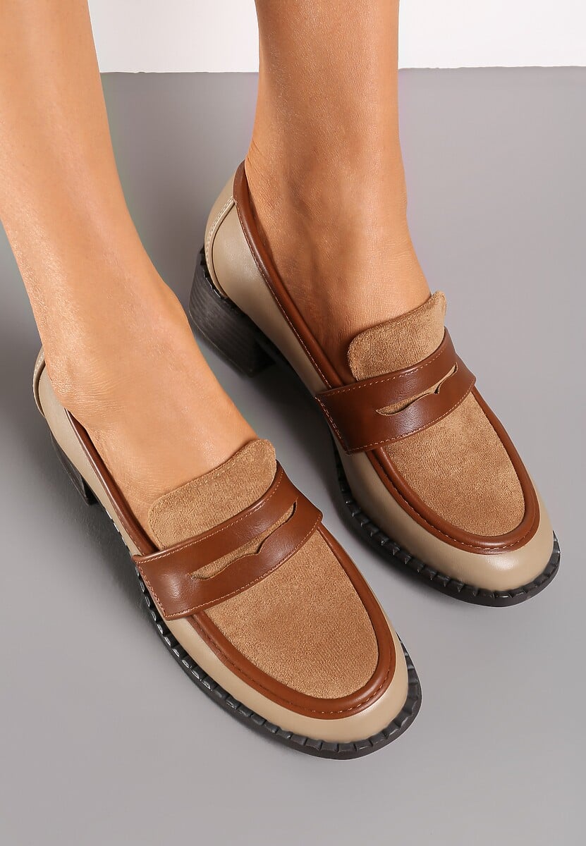 Ciemnobeżowe Wsuwane Mokasyny z Płaskim Obcasem i Paskiem z Przodu Mauvela