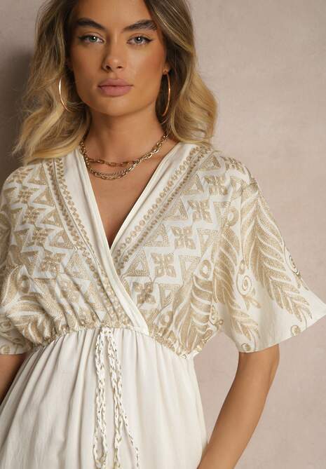 Jasnobeżowa Wiskozowa Sukienka Kopertowym Dekoltem i Frędzlami Redevie