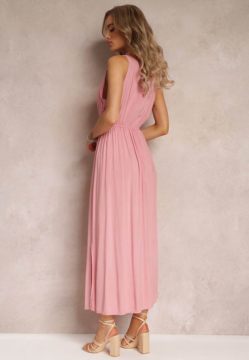 Jasnoróżowa Wiskozowa Sukienka z Gumką w Talii Na Ramiączkach Suzias