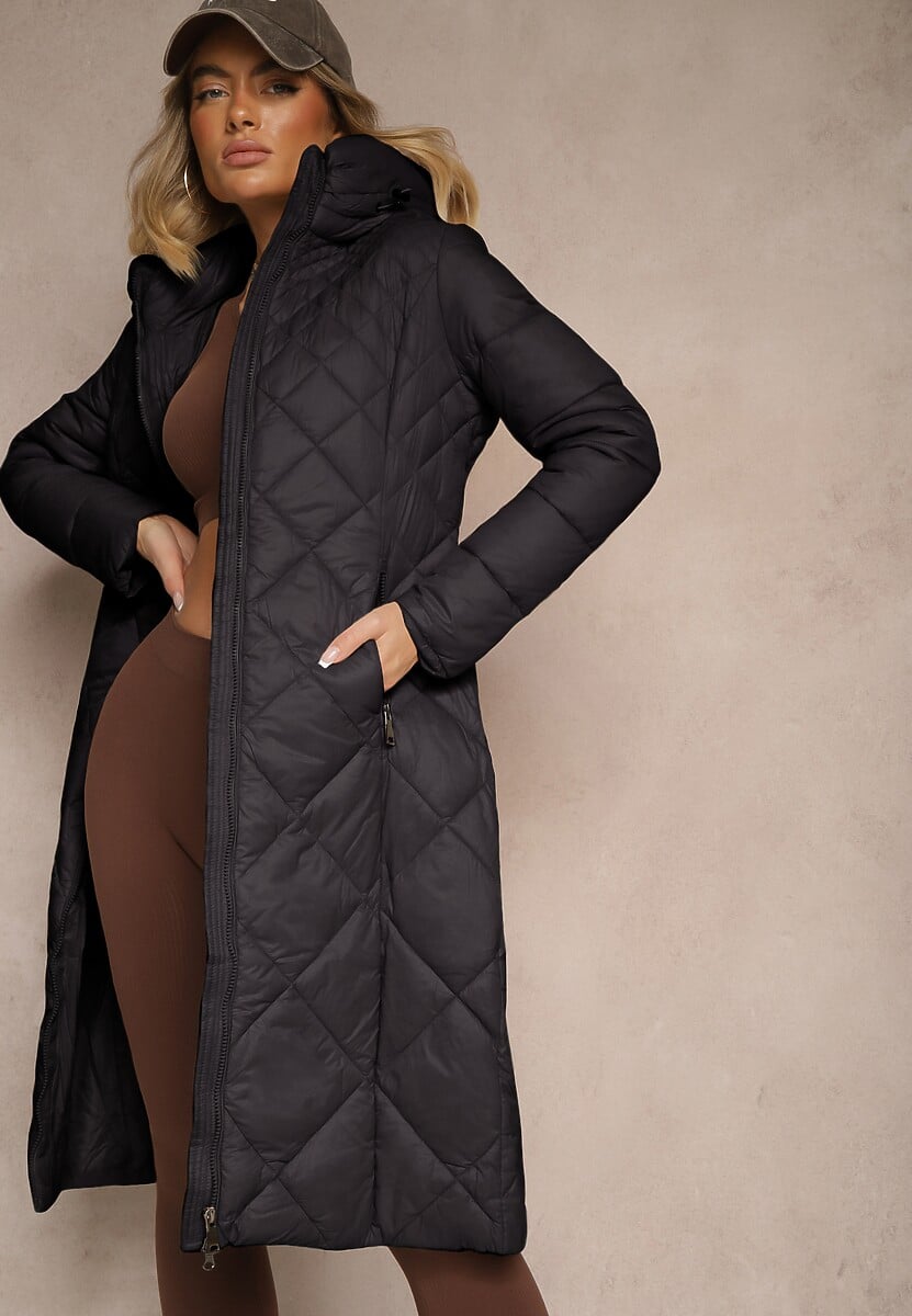 Czarna Kurtka Pikowana o Długim Kroju z Kapturem Erivana