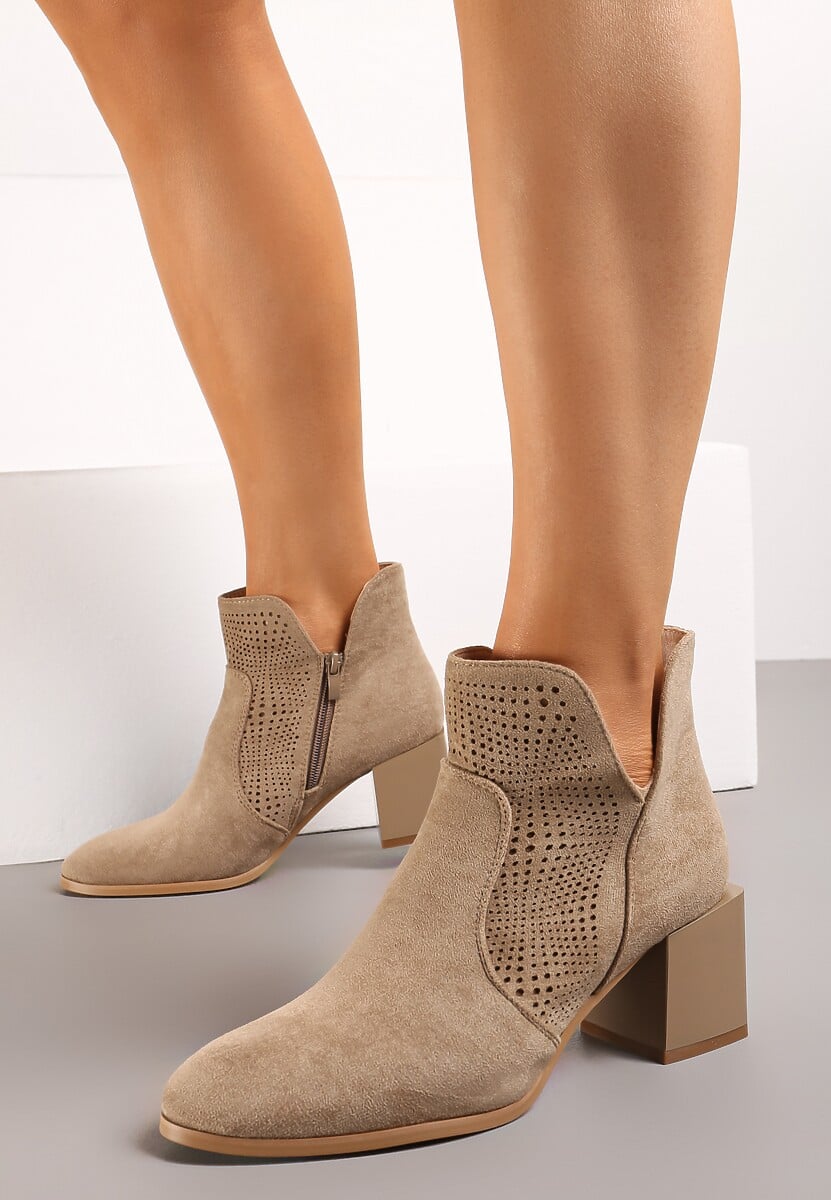 Ciemnobeżowe Botki z Ażurową Cholewką ze Skórzaną Wkładką i Noskiem w Szpic Voilaria