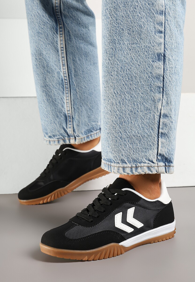 Czarno-Białe Sneakersy Typu Kultowe Tenisówki Zdobione Przeszyciami Mepenna