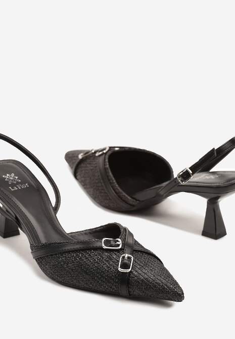 Czarne Sandały na Kaczuszce z Odkrytą Piętą o Ozdobnymi Sprzączkami Adivini