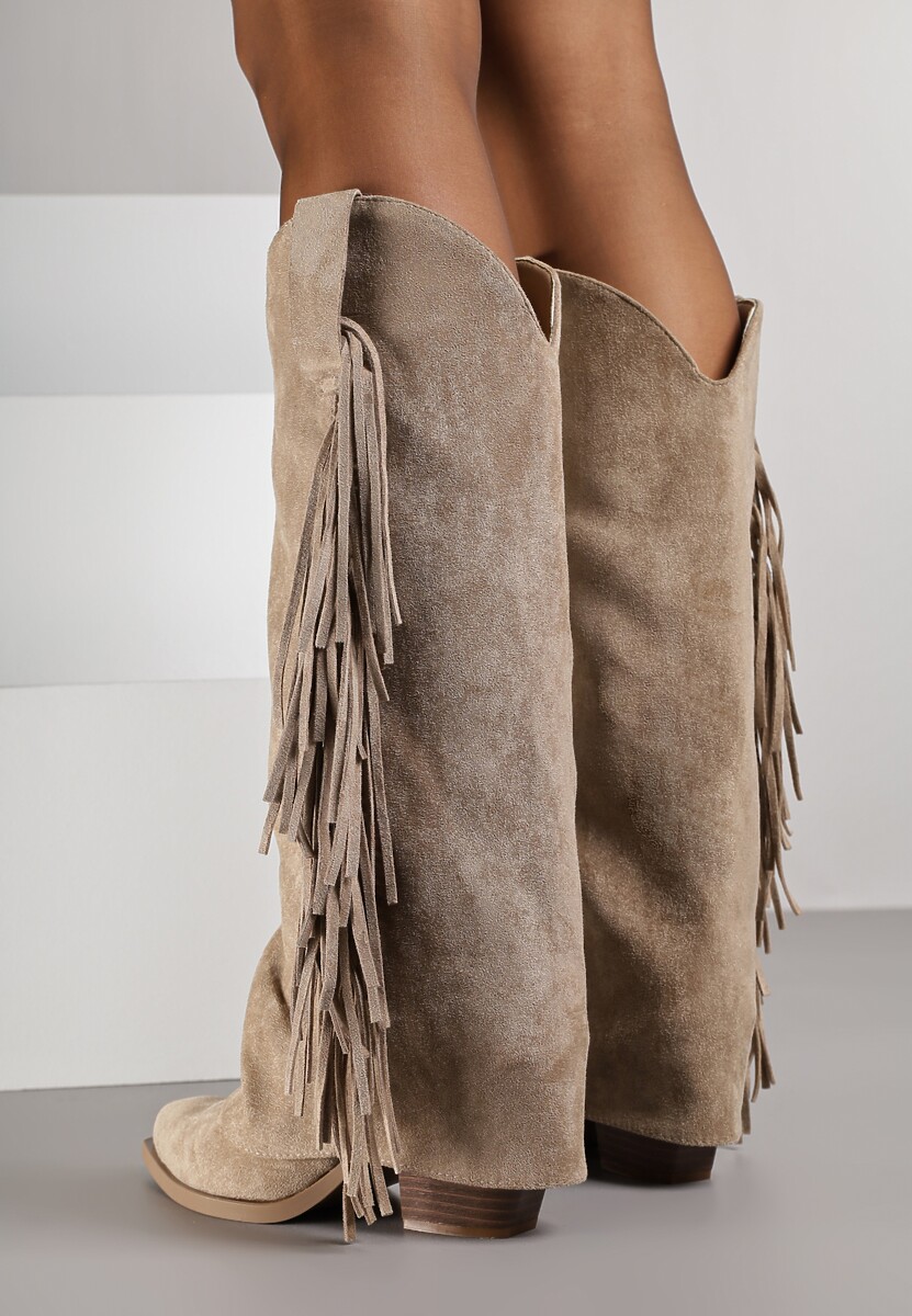 Ciemnobeżowe Kozaki Kowbojki na Stożku z Cholewką Imitującą Nogawkę z Frędzlami Monettea