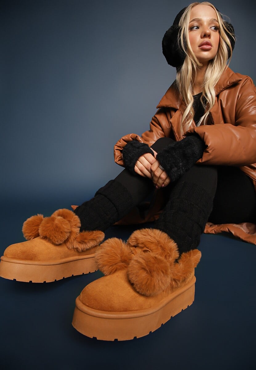 Brązowe Śniegowce na Platformie z Pomponami i Ozdobnym Sztucznym Futerkiem Iriviane